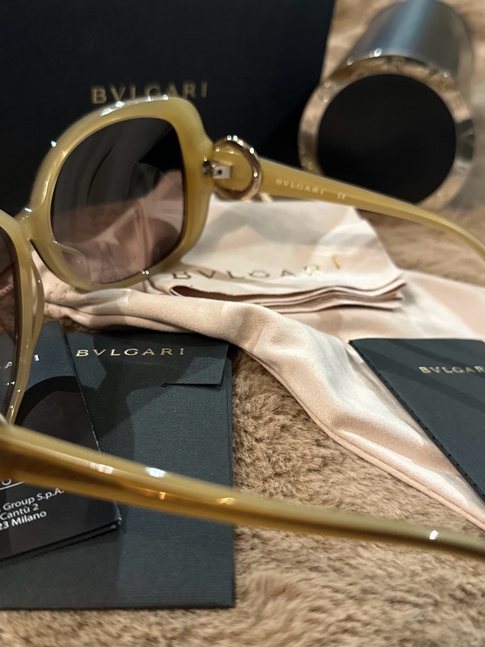 Bulgari Sunglasses - Picture 8 of 9